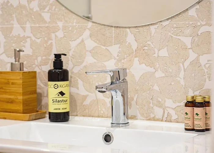 דירה Dindurra גיחון